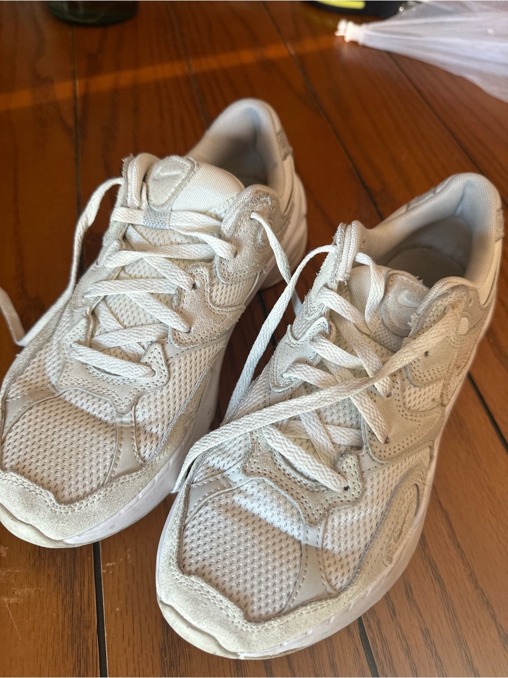 NIKE AL8 Sneakers